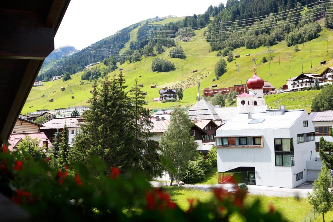 Valluga Hotel Sankt Anton am Arlberg Exteriör bild